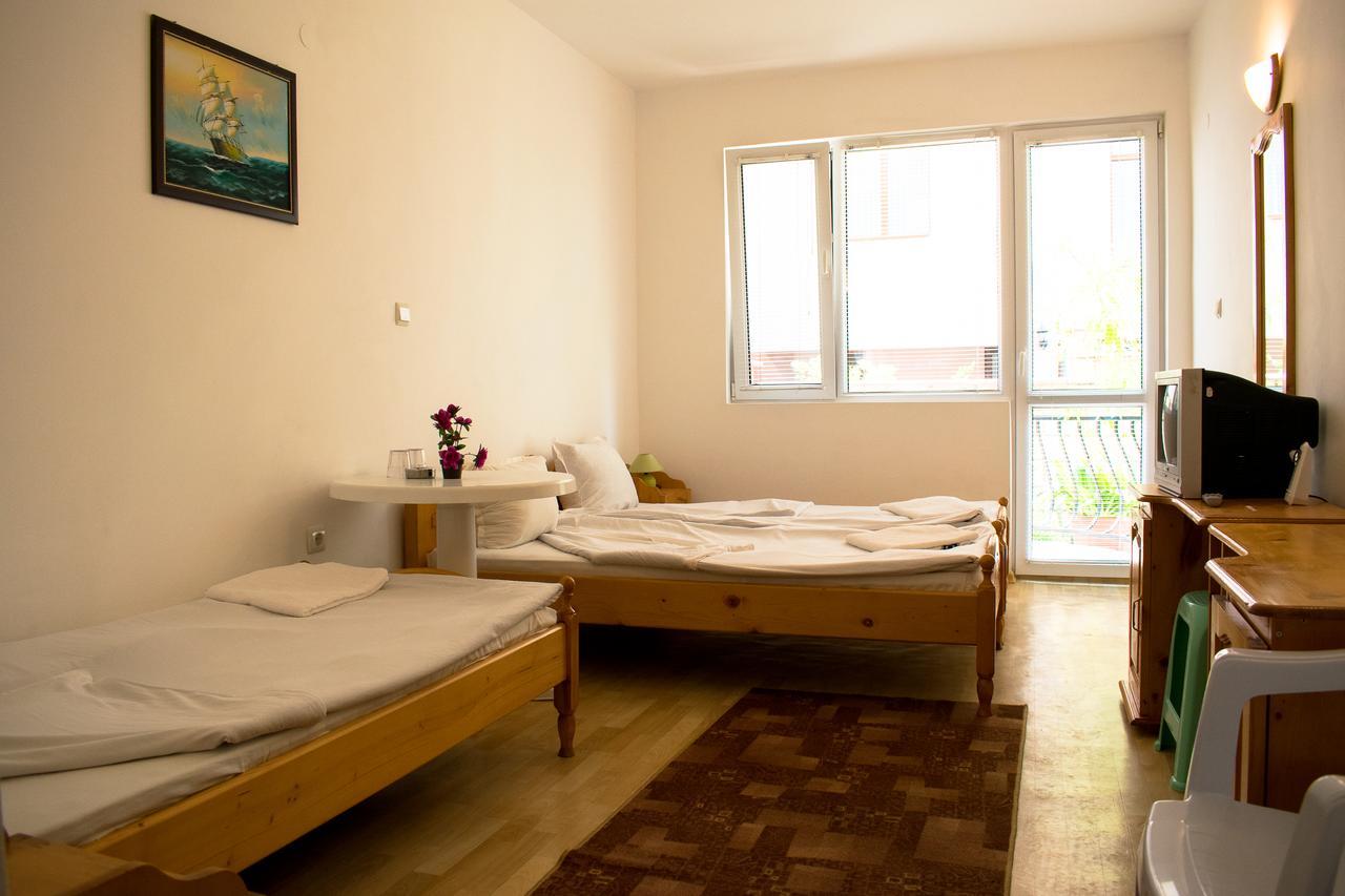 Hotel Romantic Byala  Exterior photo