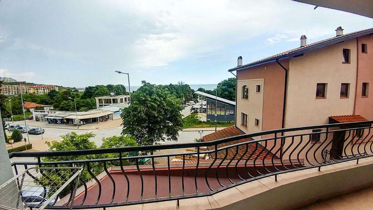 Hotel Romantic Byala  Exterior photo